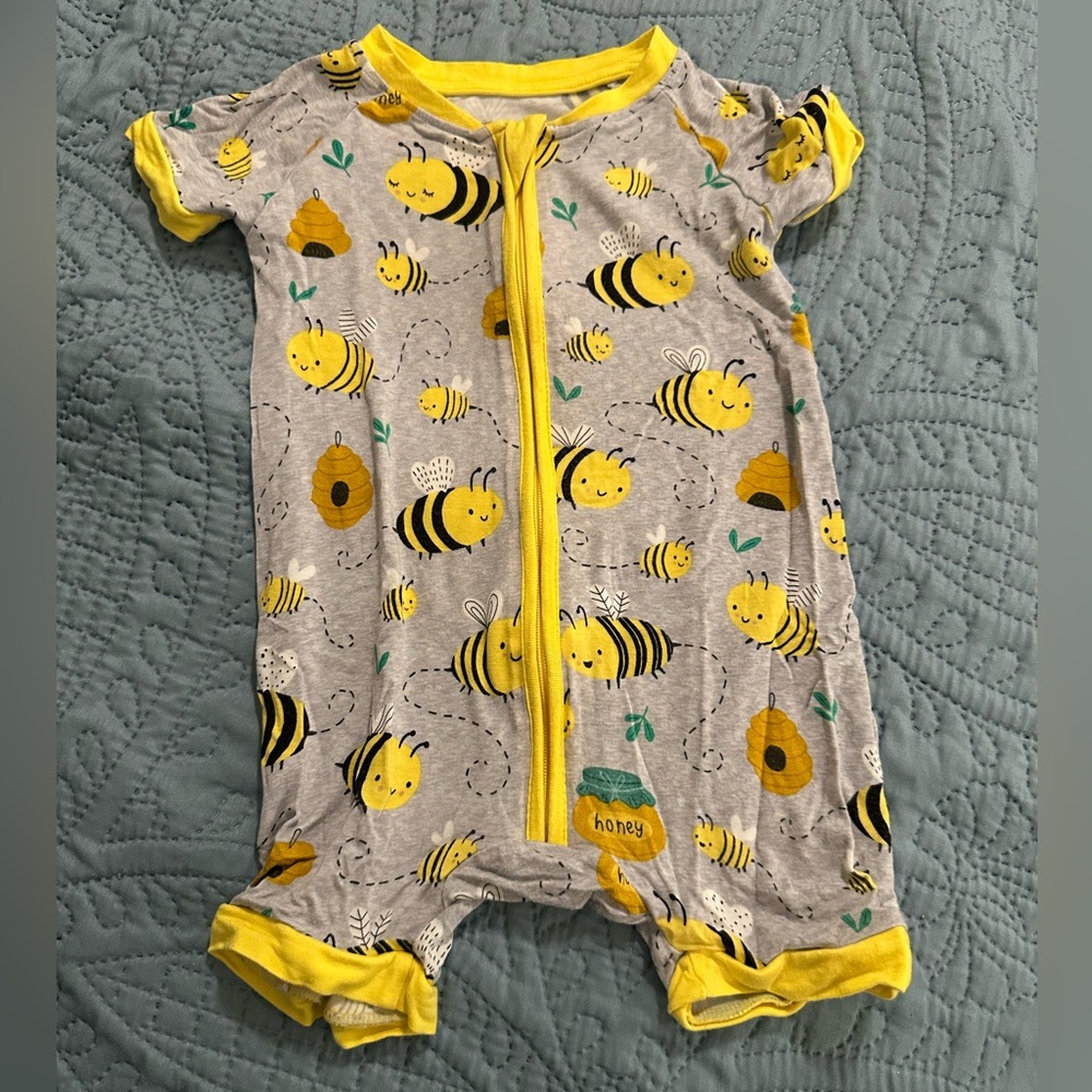 Little Sleepies Bee Happy shortie